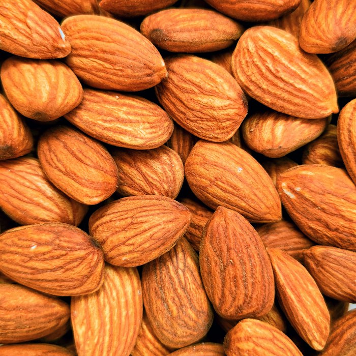 Premium Almonds (Badam)